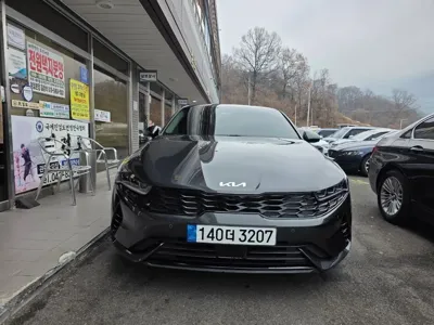 Kia K5 · 2023 год