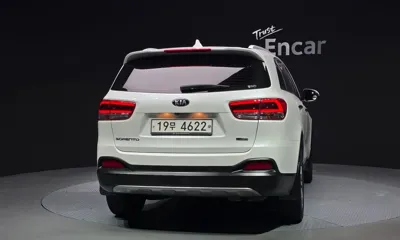 Kia Sorento 2015, 158023 км, за 7811.47 USD