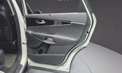 Kia Sorento 2015, 158023 км, за 7748.91 USD - фото 25