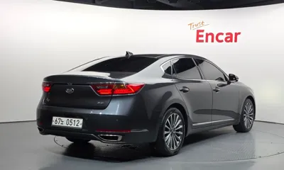 Kia K7 2016, 105373 км, за 7483.26 USD