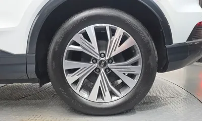 Audi Q4 e-tron 2025, 7275 км, за 30129.97 USD - фото 21
