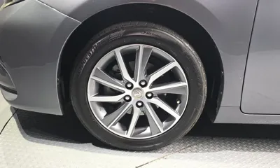 Lexus ES 2016, 90910 км, за 13586.42 USD