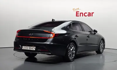 Hyundai Sonata 2020, 116988 км, за 8599.19 USD