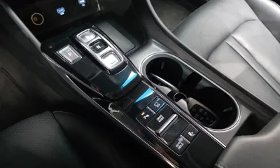 Hyundai Sonata 2020, 116988 км, за 8599.19 USD - фото 9
