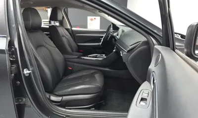 Hyundai Sonata 2020, 116988 км, за 8599.19 USD - фото 11