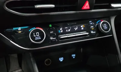 Hyundai Sonata 2020, 116988 км, за 8599.19 USD - фото 16