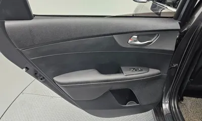 Kia K3 2020, 134402 км, за 6707.04 USD - фото 25