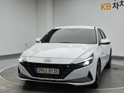 Hyundai Avante · 2021 год