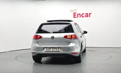 Volkswagen Golf 2013, 148899 км, за 4918.14 USD - фото 4