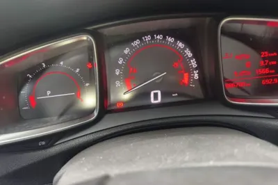 DS 5LS 2014, 96700 км, за 3718 USD - фото 11