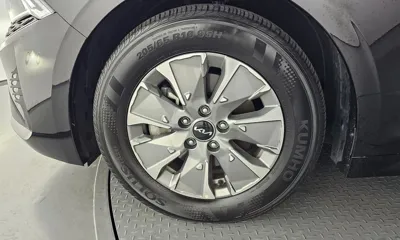 Kia K5 2023, 40170 км, за 12424.78 USD