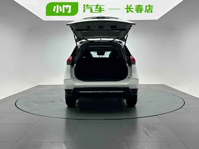 Nissan X-Trail 2023, 20000 км, за 18417.82 USD