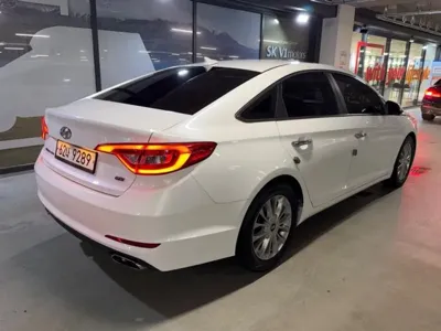 Hyundai Sonata 2015, 84738 км, за 5860.52 USD