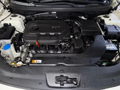 Hyundai Sonata 2015, 84738 км, за 5860.52 USD - фото 19