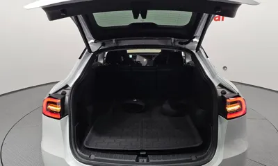 Tesla Model Y 2022, 51647 км, за 31528.3 USD - фото 20