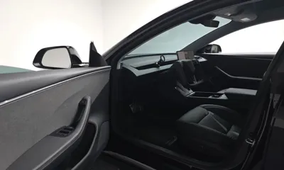 Tesla Model 3 2025, 26750 км, за 30523.83 USD - фото 10