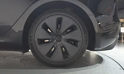 Tesla Model 3 2025, 26750 км, за 30523.83 USD - фото 21