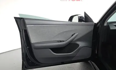 Tesla Model 3 2025, 26750 км, за 30523.83 USD - фото 24
