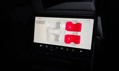 Tesla Model 3 2025, 26750 км, за 30523.83 USD - фото 27
