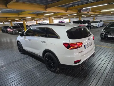 Kia Sorento 2019, 127506 км, за 9448.3 USD