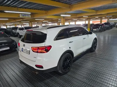 Kia Sorento 2019, 127506 км, за 9448.3 USD