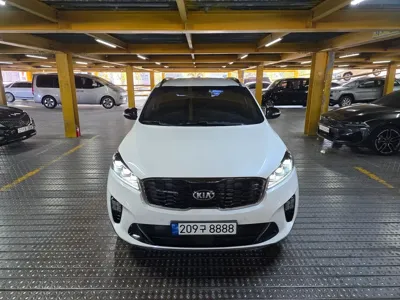 Kia Sorento 2019, 127506 км, за 9448.3 USD