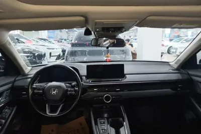 Honda Accord New Energy 2023, 39300 км, за 20925 USD - фото 21