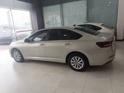 Volkswagen Lavida 2022, 44600 км, за 7357.13 USD