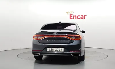 Hyundai Grandeur 2018, 125049 км, за 6498.62 USD