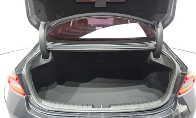 Hyundai Grandeur 2018, 125049 км, за 6498.62 USD - фото 20