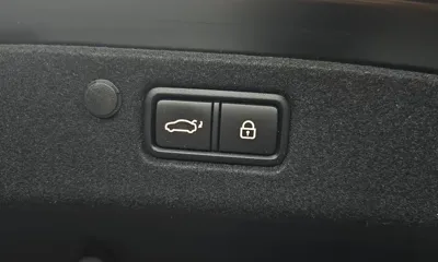 Hyundai Grandeur 2020, 74090 км, за 12958.25 USD - фото 20