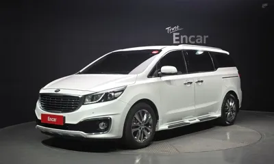 Kia Canival · 2018 год