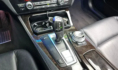 BMW 5-Series 2011, 152451 км, за 3776.78 USD - фото 9