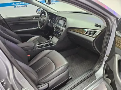 Hyundai Sonata 2017, 138049 км, за 5170.52 USD - фото 10