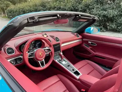 Porsche 718 2021, 40000 км, за 37454.47 USD - фото 8