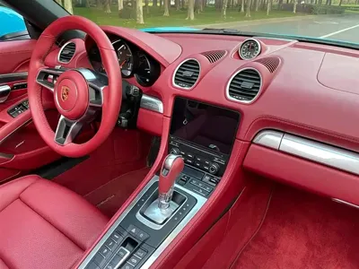 Porsche 718 2021, 40000 км, за 37454.47 USD - фото 11