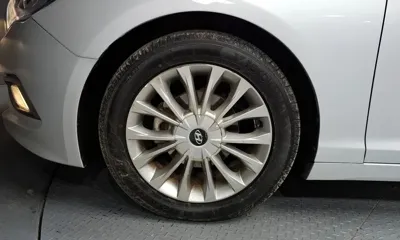 Hyundai Sonata 2015, 116126 км, за 3476.82 USD