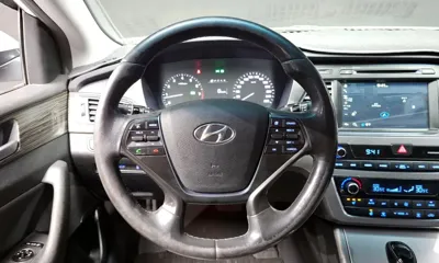 Hyundai Sonata 2015, 116126 км, за 3476.82 USD - фото 13