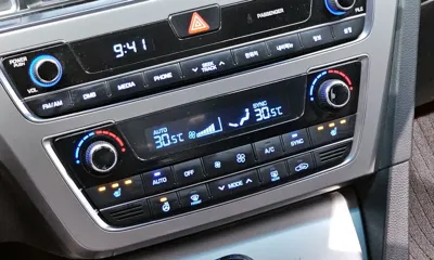 Hyundai Sonata 2015, 116126 км, за 3476.82 USD - фото 18