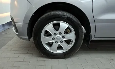 Hyundai Starex 2019, 65223 км, за 12071.68 USD