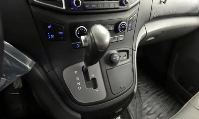 Hyundai Starex 2019, 65223 км, за 12071.68 USD - фото 9