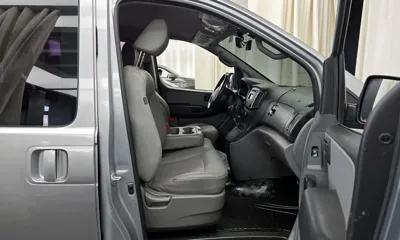 Hyundai Starex 2019, 65223 км, за 12071.68 USD - фото 11