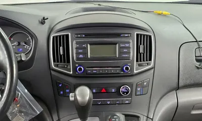 Hyundai Starex 2019, 65223 км, за 12071.68 USD - фото 14