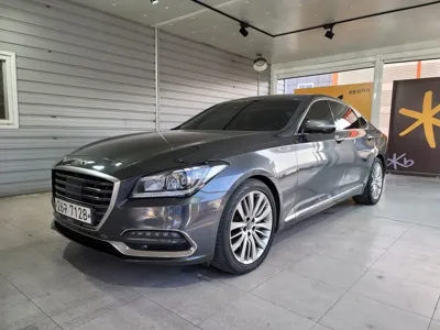 Genesis G80 · 2017 год