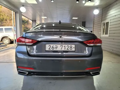 Genesis G80 2017, 94800 км, за 12676.33 USD