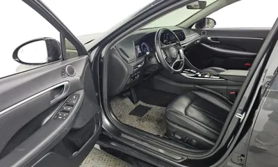 Hyundai Sonata 2021, 132091 км, за 9765.48 USD - фото 10