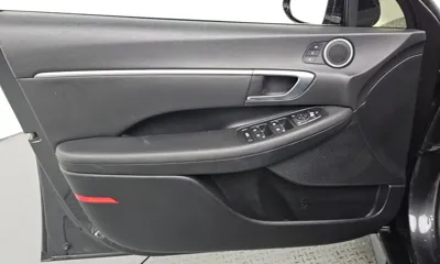 Hyundai Sonata 2021, 132091 км, за 9765.48 USD - фото 24