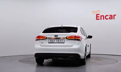 Kia K3 2018, 50997 км, за 6695.7 USD