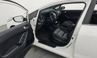 Kia K3 2018, 50997 км, за 6665.38 USD - фото 10