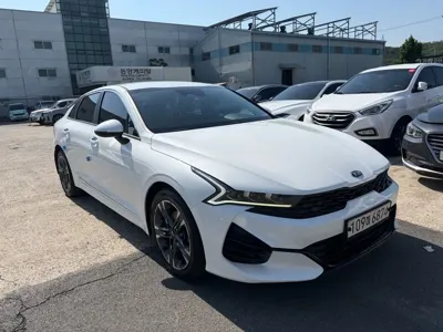 Kia K5 2021, 58169 км, за 12143.89 USD